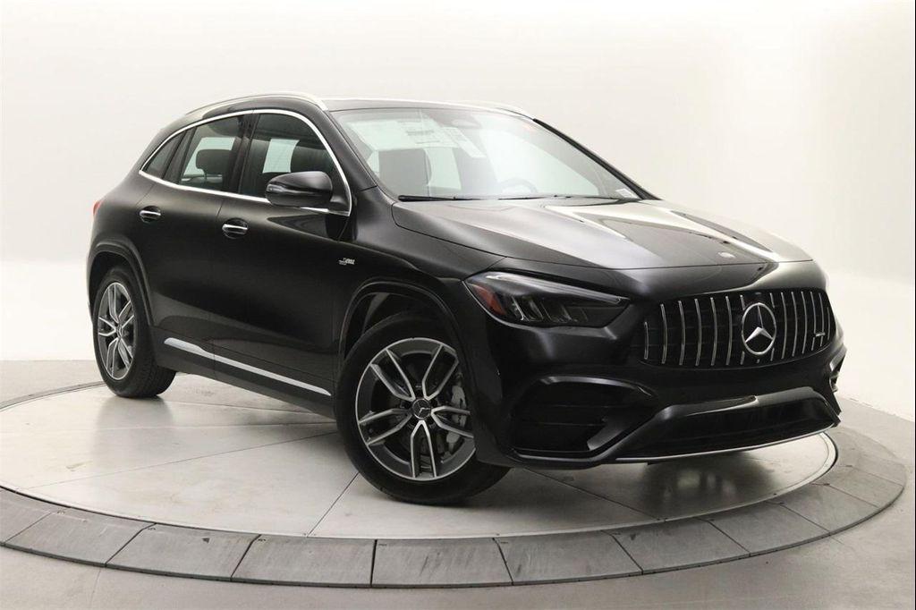 new 2025 Mercedes-Benz AMG GLA 35 car, priced at $59,235