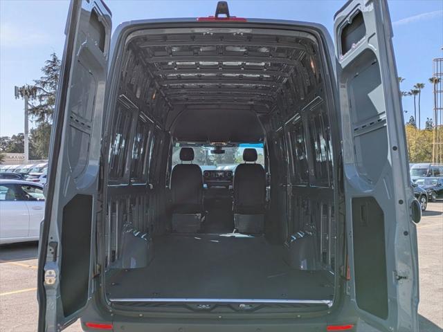 new 2025 Mercedes-Benz Sprinter 2500 car, priced at $73,210