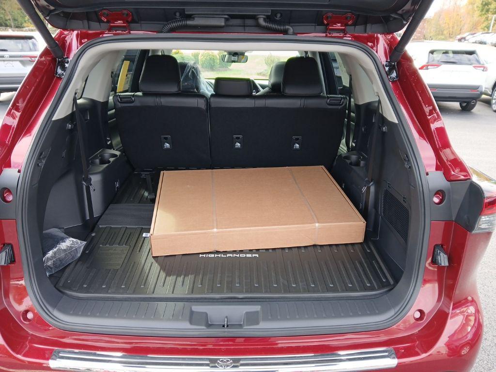 new 2026 Toyota Highlander car, priced at $48,753