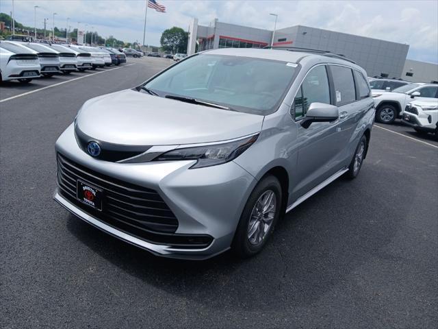 new 2025 Toyota Sienna car, priced at $43,410