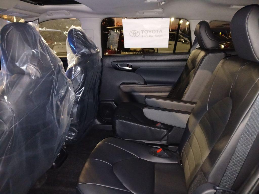 new 2026 Toyota Highlander car, priced at $49,283