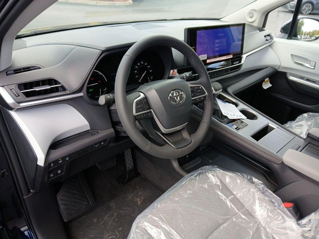 new 2025 Toyota Sienna car, priced at $50,254