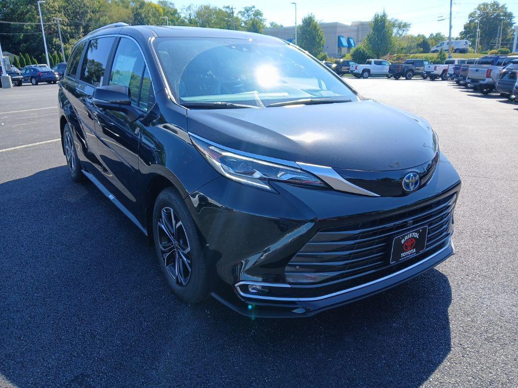 new 2025 Toyota Sienna car, priced at $61,659