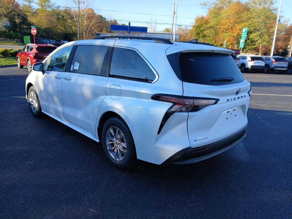 new 2025 Toyota Sienna car, priced at $49,785