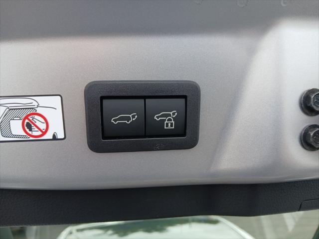new 2025 Toyota Prius Plug-In Hybrid car, priced at $44,069