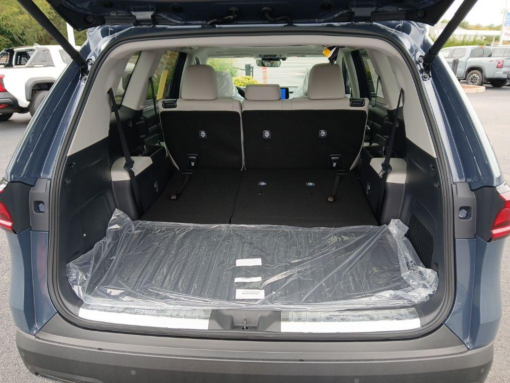 new 2026 Toyota Grand Highlander car, priced at $55,638