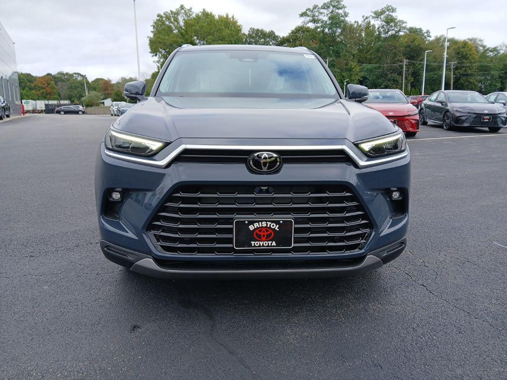 new 2026 Toyota Grand Highlander car, priced at $55,638