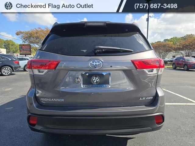 used 2018 Toyota Highlander car, priced at $21,490