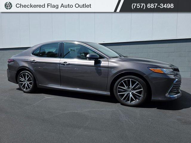 used 2022 Toyota Camry Hybrid car, priced at $26,481