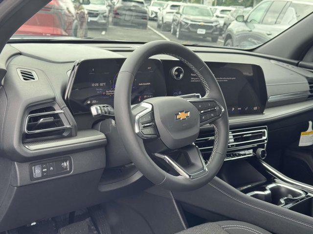 new 2025 Chevrolet Traverse car, priced at $40,384