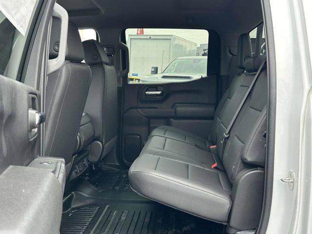 new 2024 Chevrolet Silverado 1500 car, priced at $40,372