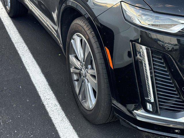 used 2025 Cadillac XT6 car, priced at $47,000