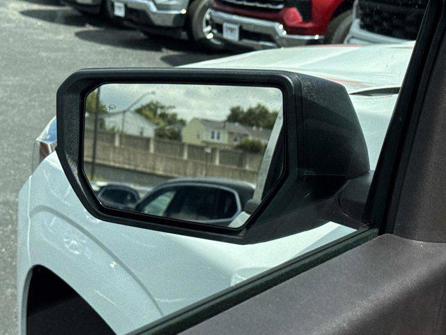 new 2026 Chevrolet Colorado car, priced at $31,122