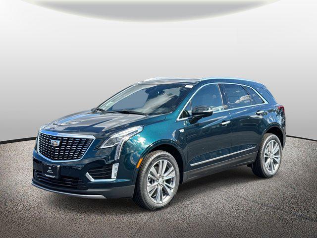 new 2025 Cadillac XT5 car, priced at $54,439