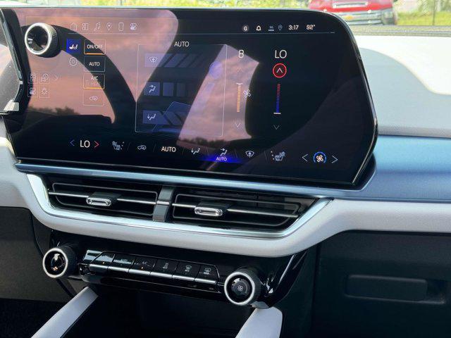 new 2025 Chevrolet Equinox EV car, priced at $37,953