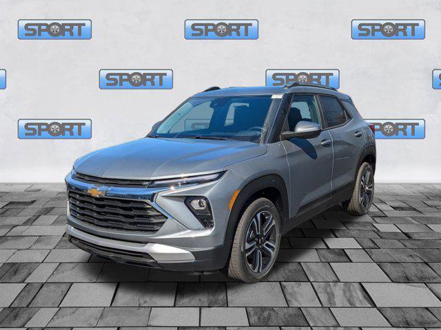 new 2025 Chevrolet TrailBlazer car, priced at $28,800