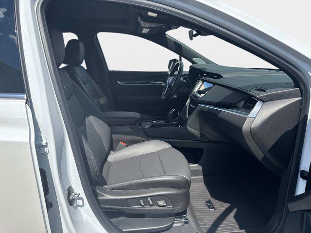 used 2024 Cadillac XT5 car, priced at $43,900