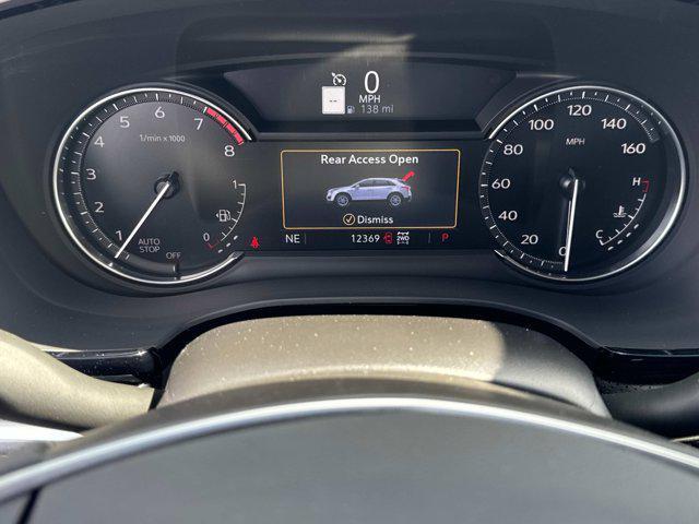 used 2024 Cadillac XT5 car, priced at $43,900