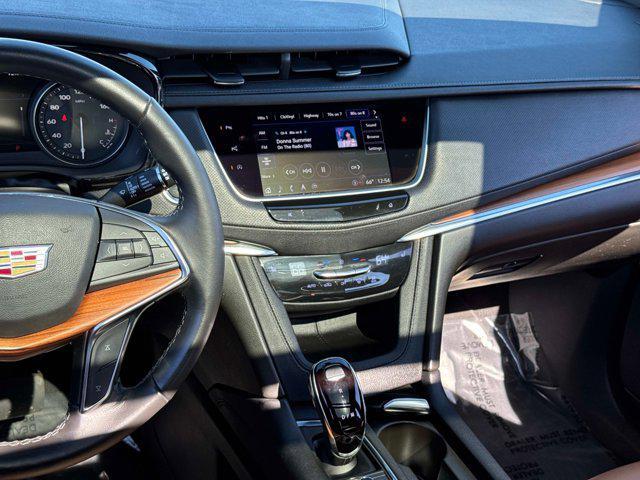 used 2023 Cadillac XT5 car, priced at $31,700