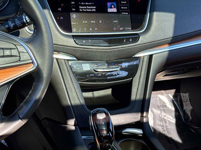 used 2023 Cadillac XT5 car, priced at $31,700