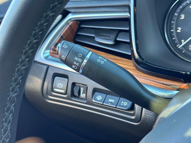 used 2023 Cadillac XT5 car, priced at $31,700