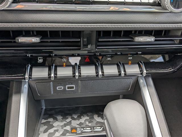 new 2024 Chevrolet Colorado car, priced at $36,900