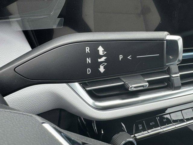 new 2025 Chevrolet Equinox EV car, priced at $40,203