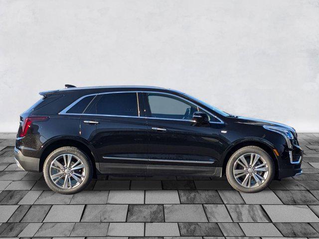 new 2025 Cadillac XT5 car, priced at $54,914