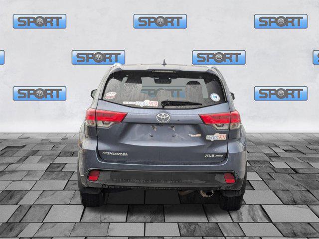 used 2019 Toyota Highlander car, priced at $25,000