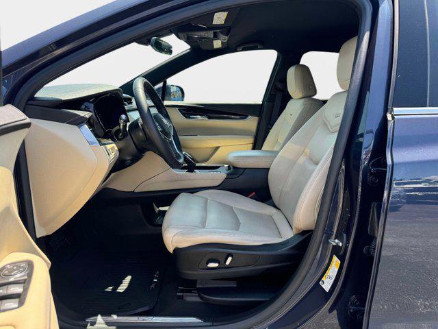 used 2018 Cadillac XT5 car, priced at $20,800