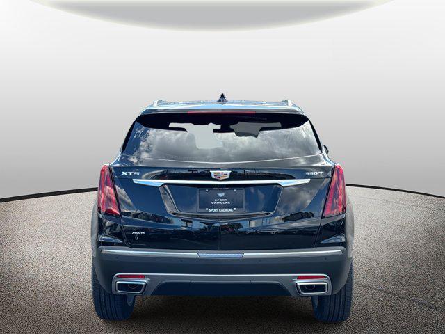 new 2025 Cadillac XT5 car, priced at $56,714