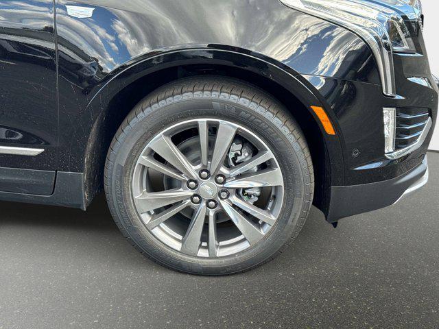new 2025 Cadillac XT5 car, priced at $56,714