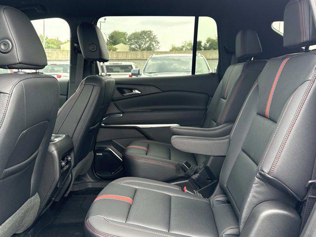new 2026 Chevrolet Traverse car, priced at $57,817