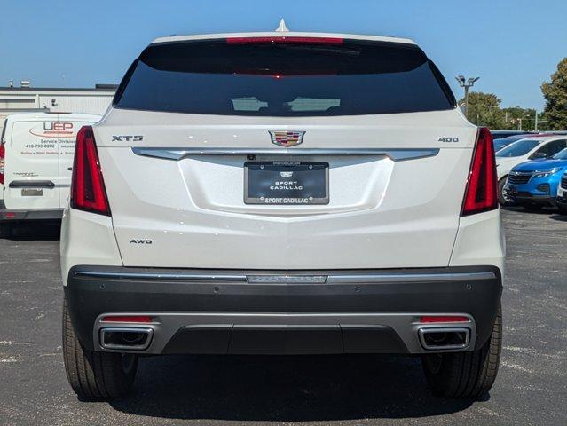 new 2025 Cadillac XT5 car, priced at $55,425