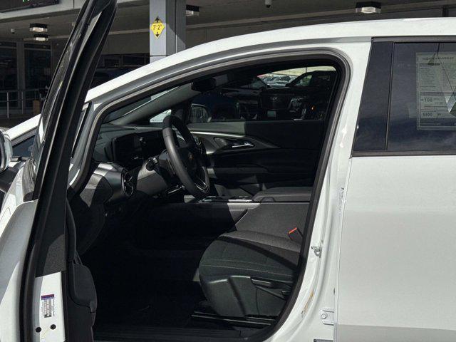 new 2026 Chevrolet Equinox EV car, priced at $31,950