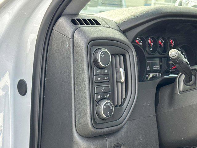 new 2025 Chevrolet Silverado 1500 car, priced at $39,969