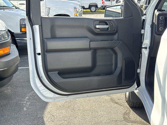 new 2026 Chevrolet Silverado 1500 car, priced at $40,275