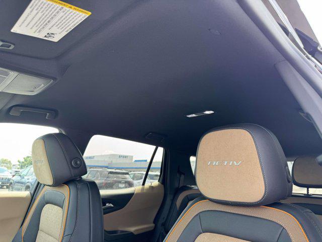 new 2026 Chevrolet Equinox car, priced at $31,660