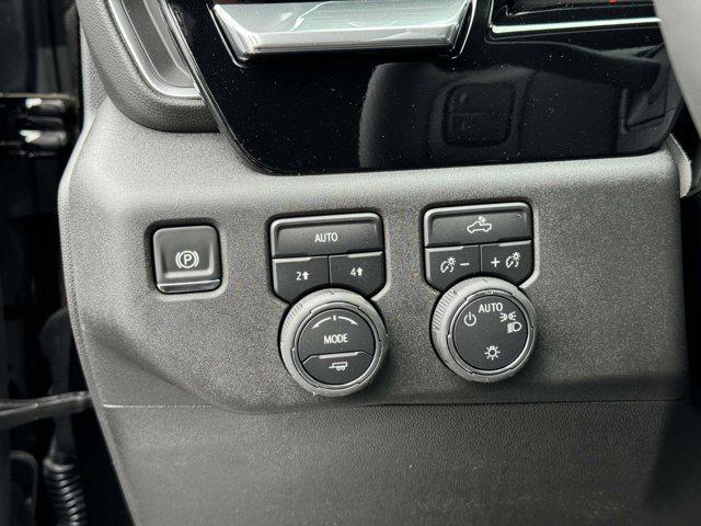 new 2025 Chevrolet Silverado 1500 car, priced at $47,526