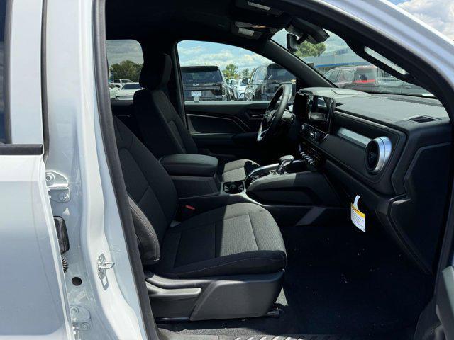 new 2025 Chevrolet Colorado car, priced at $36,188