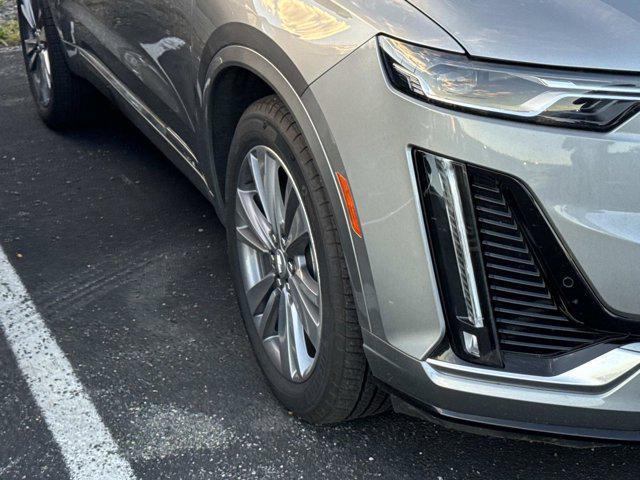 used 2025 Cadillac XT6 car, priced at $46,400