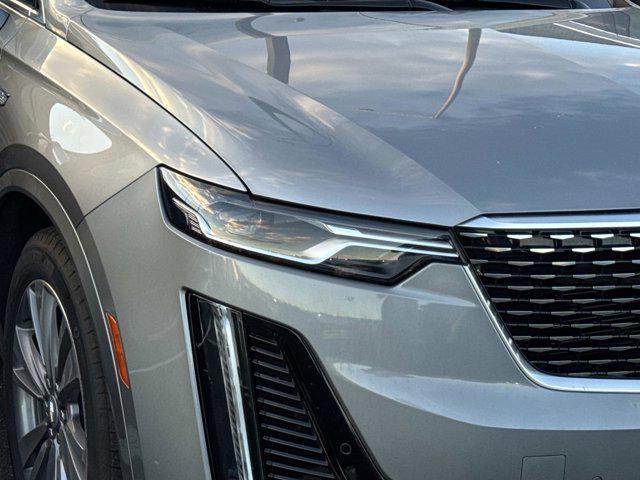 used 2025 Cadillac XT6 car, priced at $46,400