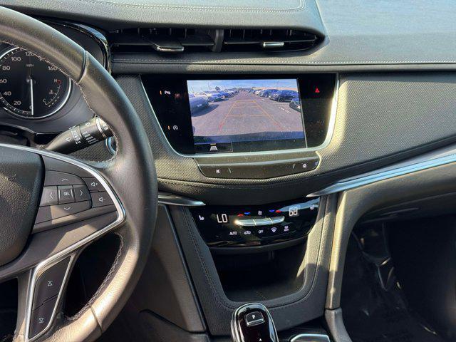 used 2023 Cadillac XT5 car, priced at $28,400