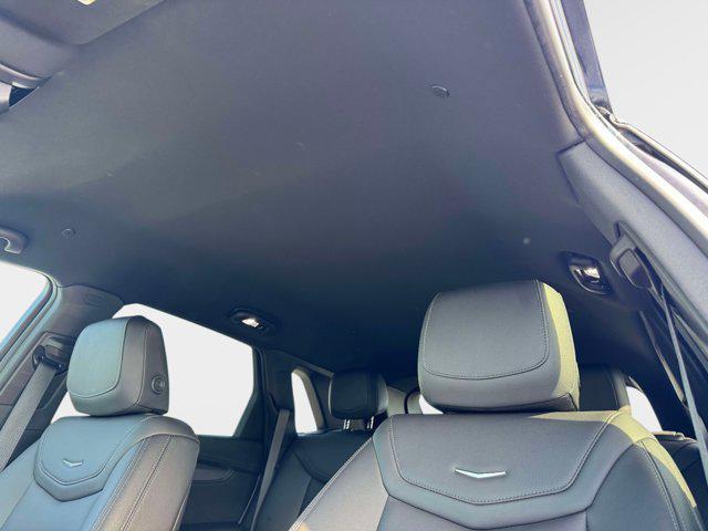 used 2023 Cadillac XT5 car, priced at $28,400