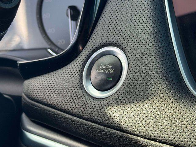 used 2023 Cadillac XT5 car, priced at $28,400