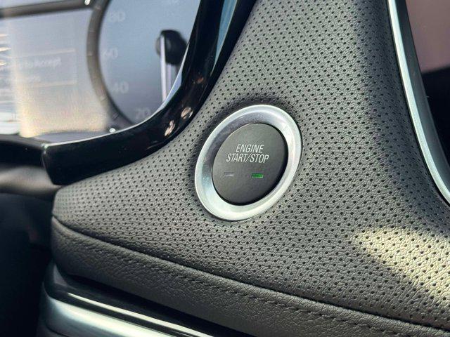 used 2025 Cadillac XT5 car, priced at $44,000