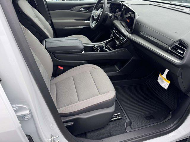 new 2025 Chevrolet Traverse car, priced at $44,816