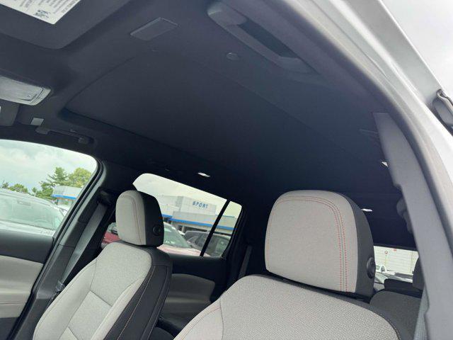 new 2025 Chevrolet Traverse car, priced at $44,816