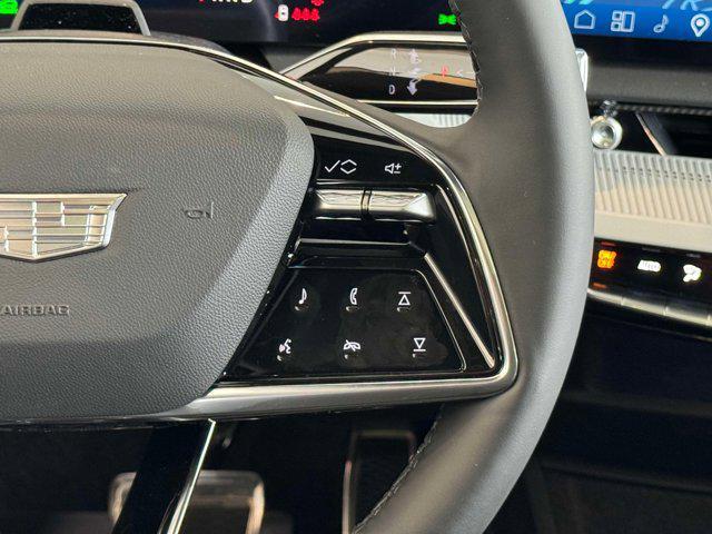 new 2025 Cadillac OPTIQ car, priced at $56,289