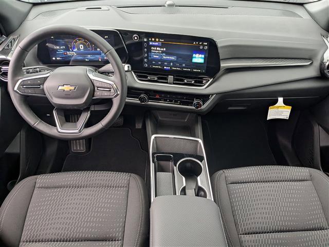 new 2025 Chevrolet Equinox car, priced at $27,295